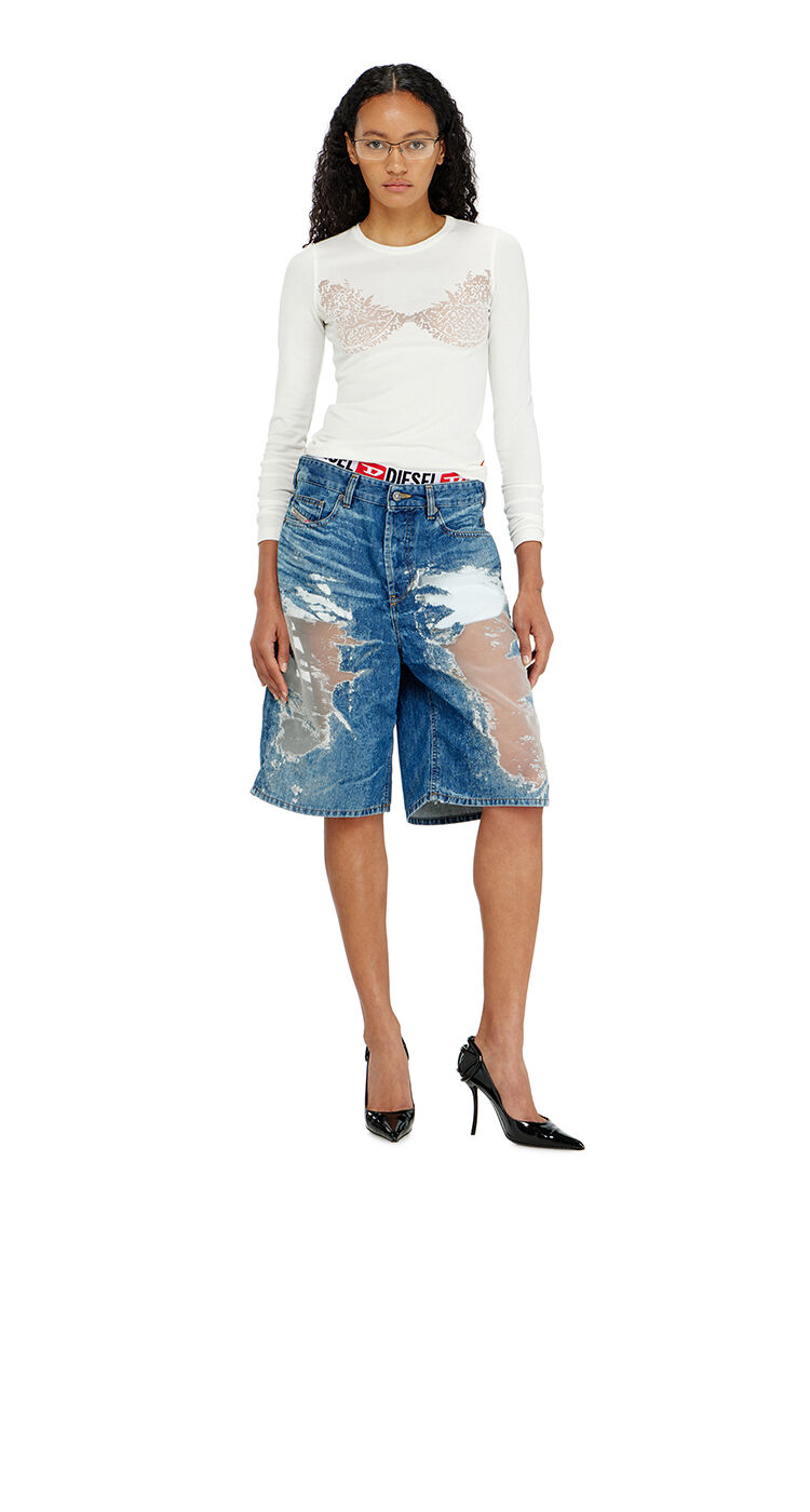 Shorts in devor&eacute; denim