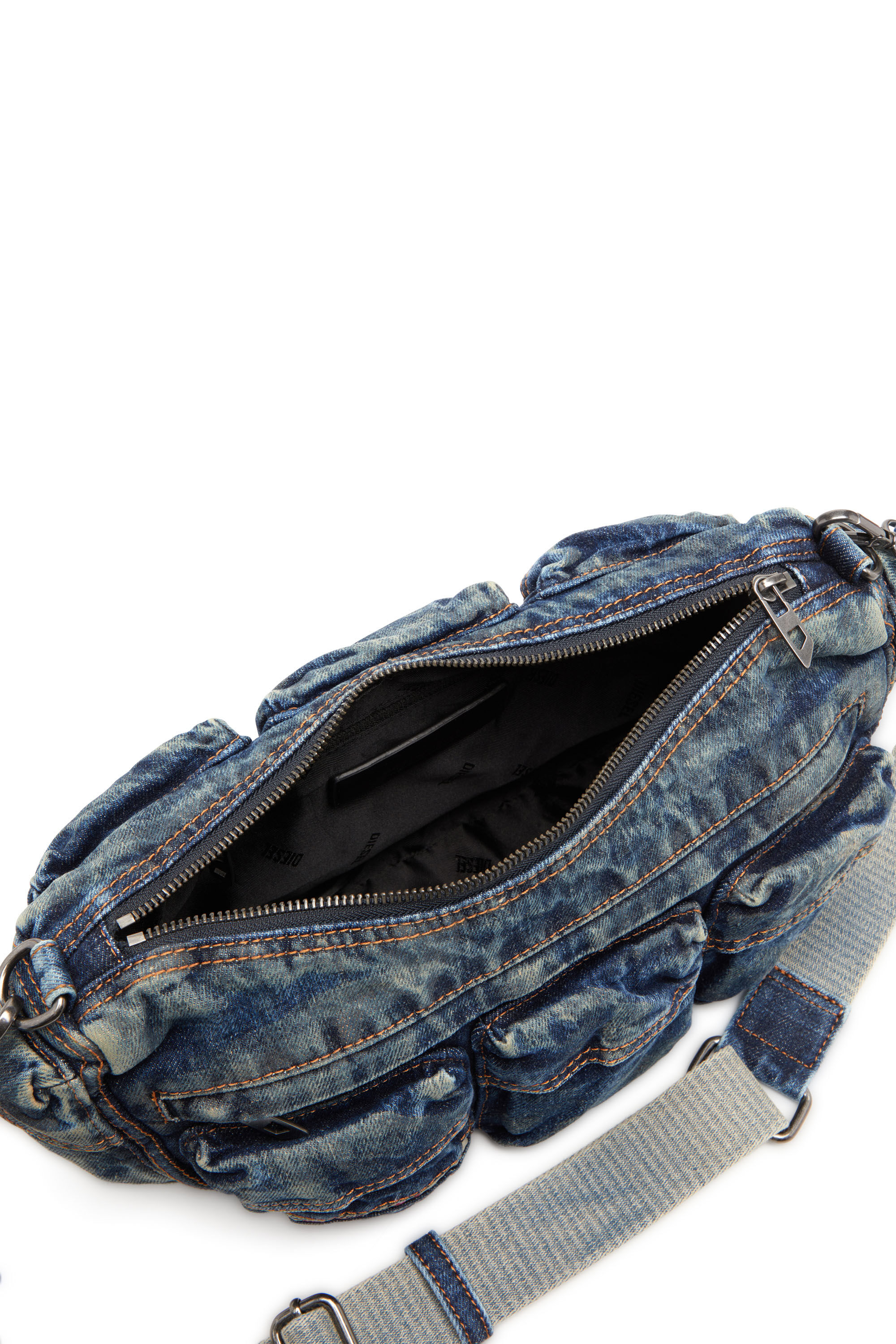 早い者勝ち！DIESEL◆ショルダーバッグ｜Re-Edition Travel 3000 Travel 3000 Shoulder Bag X - Multipocket slouchy bag in