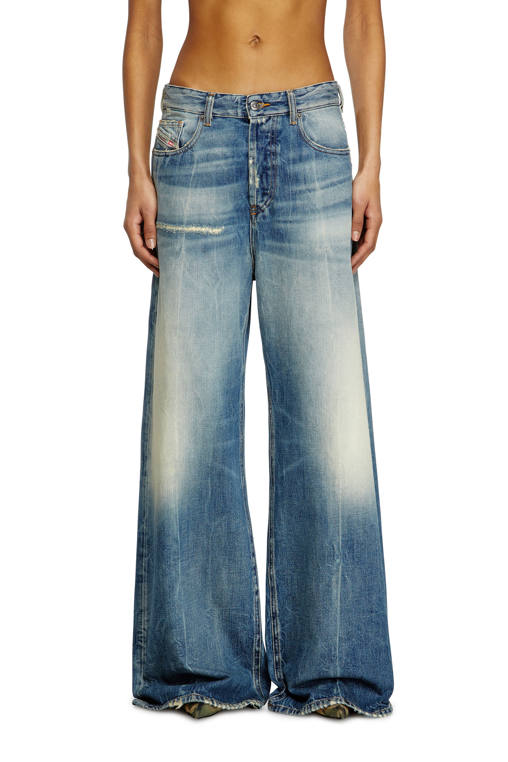 DIESEL ♪ relaxed jeans 1996 d-sire 09l47 デニム A0692509 Women's Relaxed Jeans | Medium blue | Diesel 1996 D-Sire