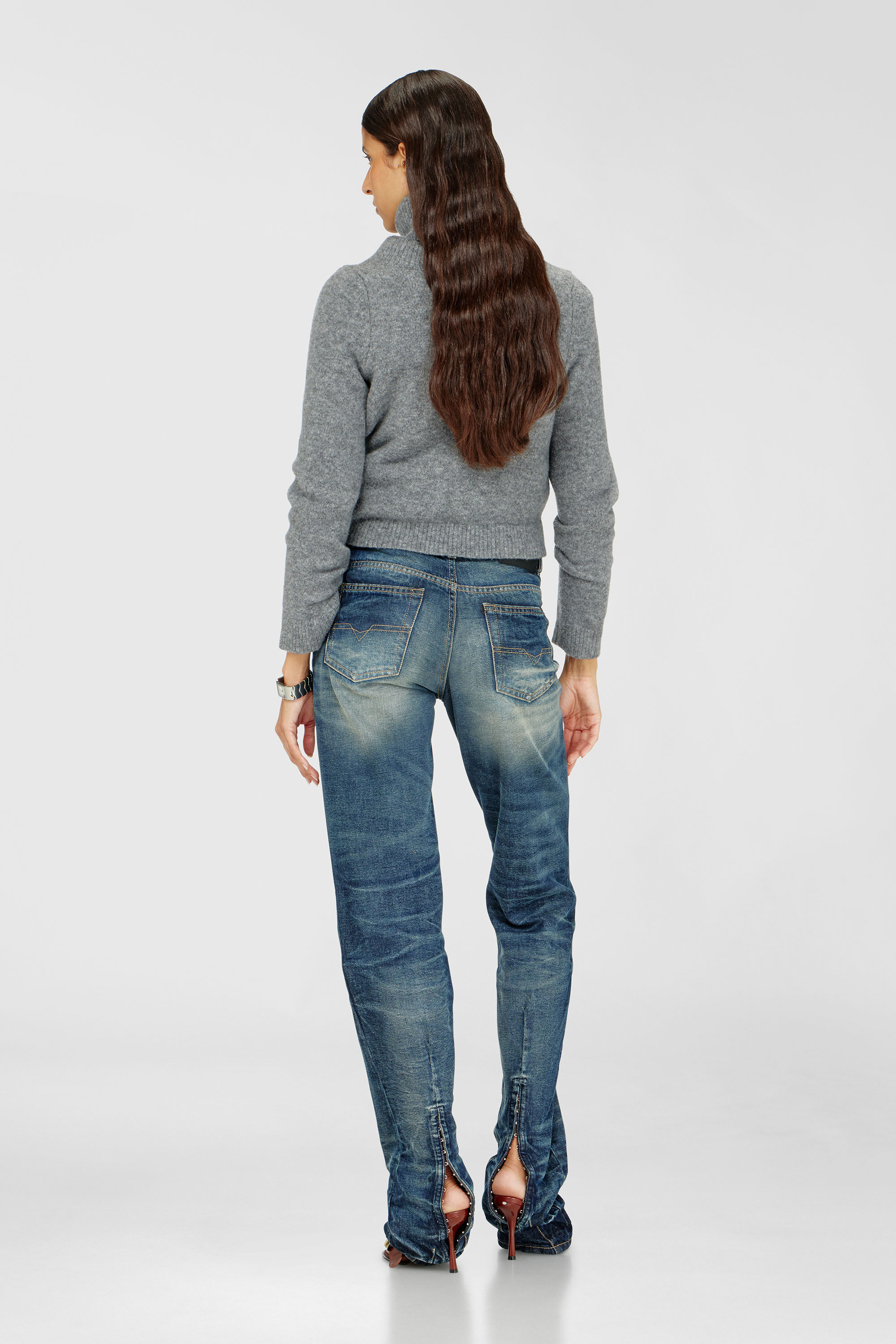 Diesel - Woman's Regular Jeans D-Heel 0DBFC, Medium blue - 3