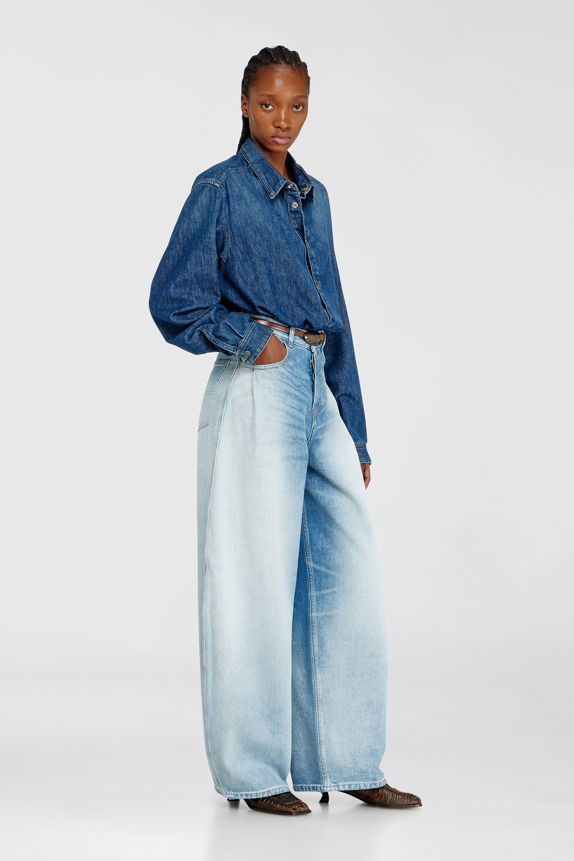 Diesel - Woman's Relaxed Jeans 1987 D-Khelz 007EE, Light Blue - 2