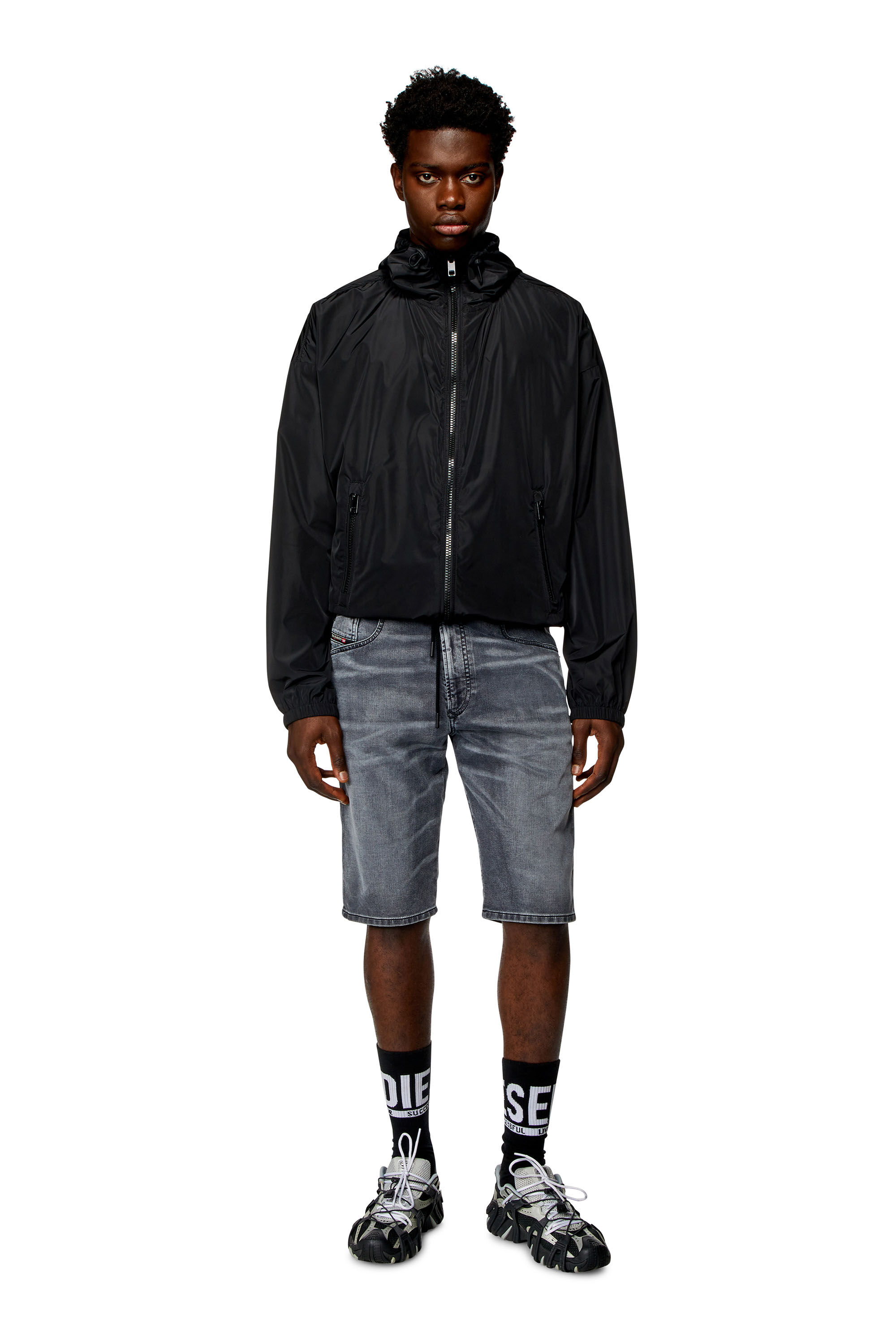 Diesel - 2033 D-KROOLEY-SHORT JOGG, Man's Chino shorts in JoggJeans in Black - 1