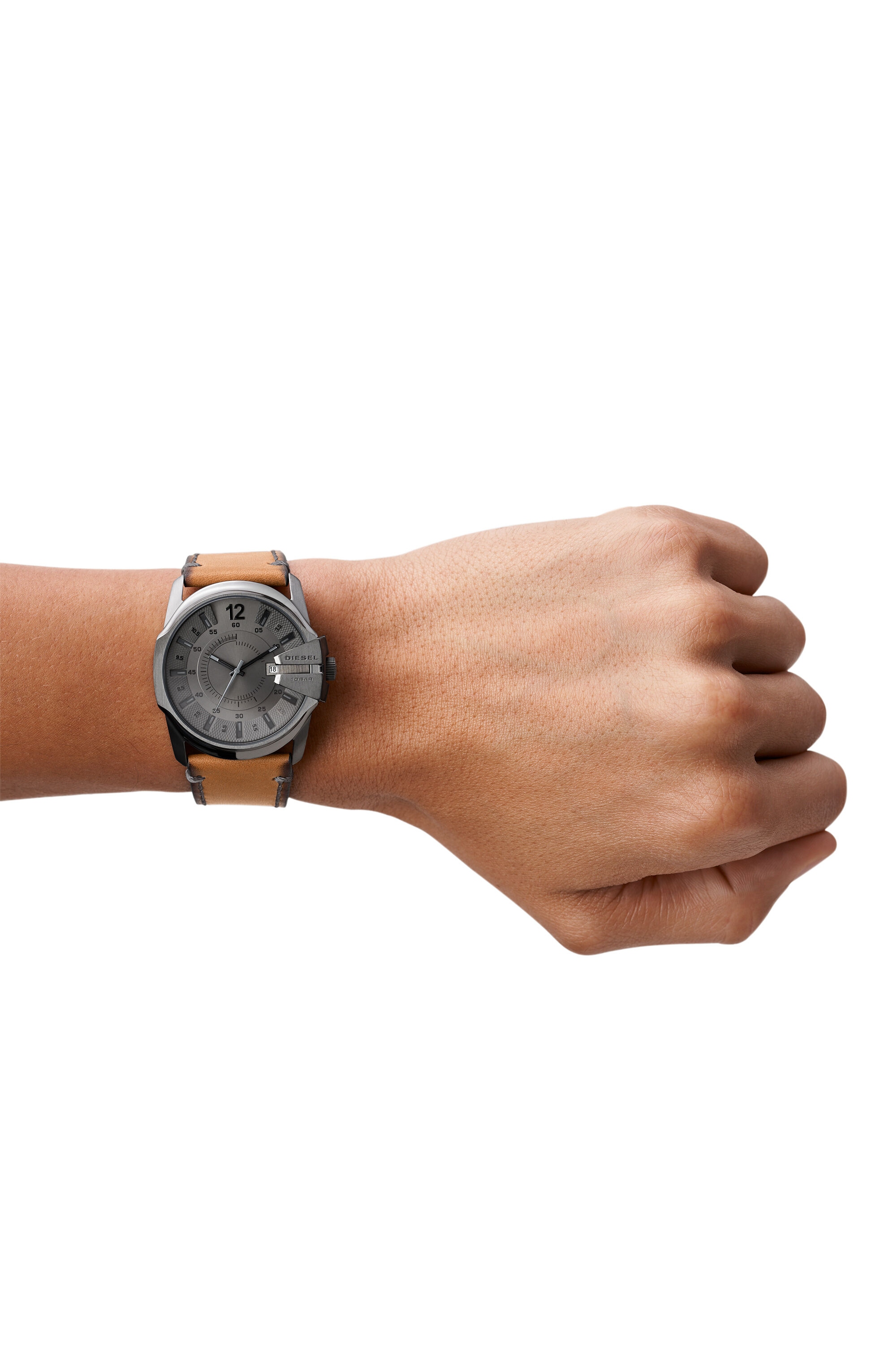 DZ1964 Man: Master Chief three-hand brown leather watch | Diesel