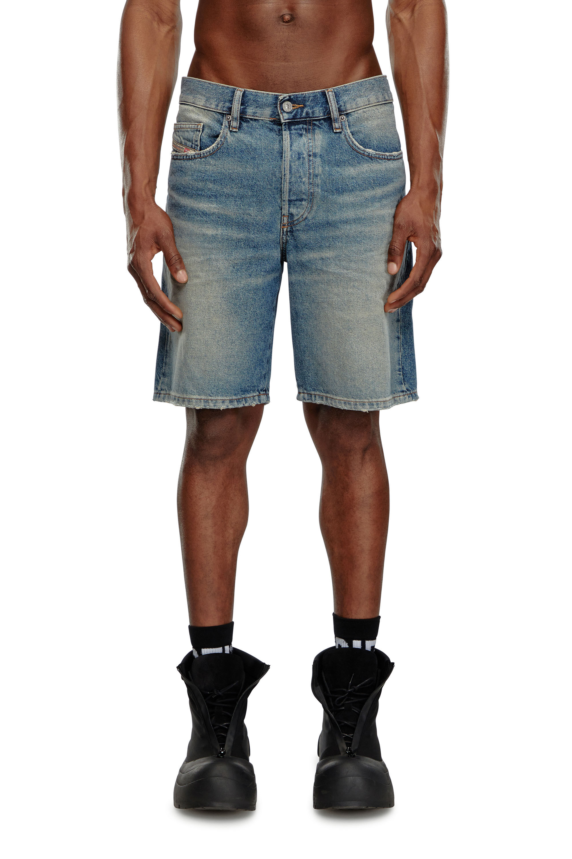 Diesel - REGULAR-SHORT, Man's Denim shorts in Medium blue - 3