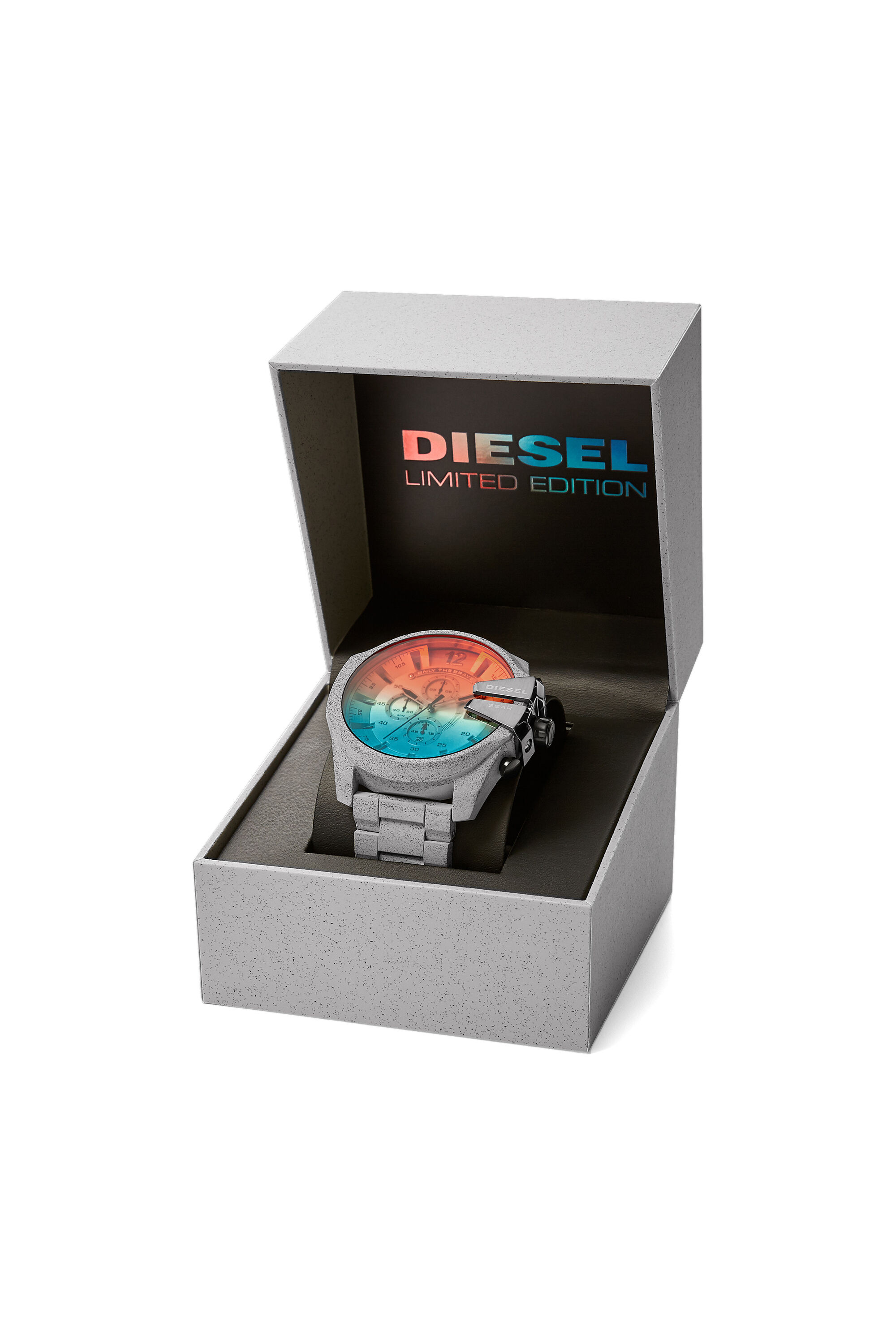 DZ4513 Man Mega Chief concrete chronograph watch Diesel