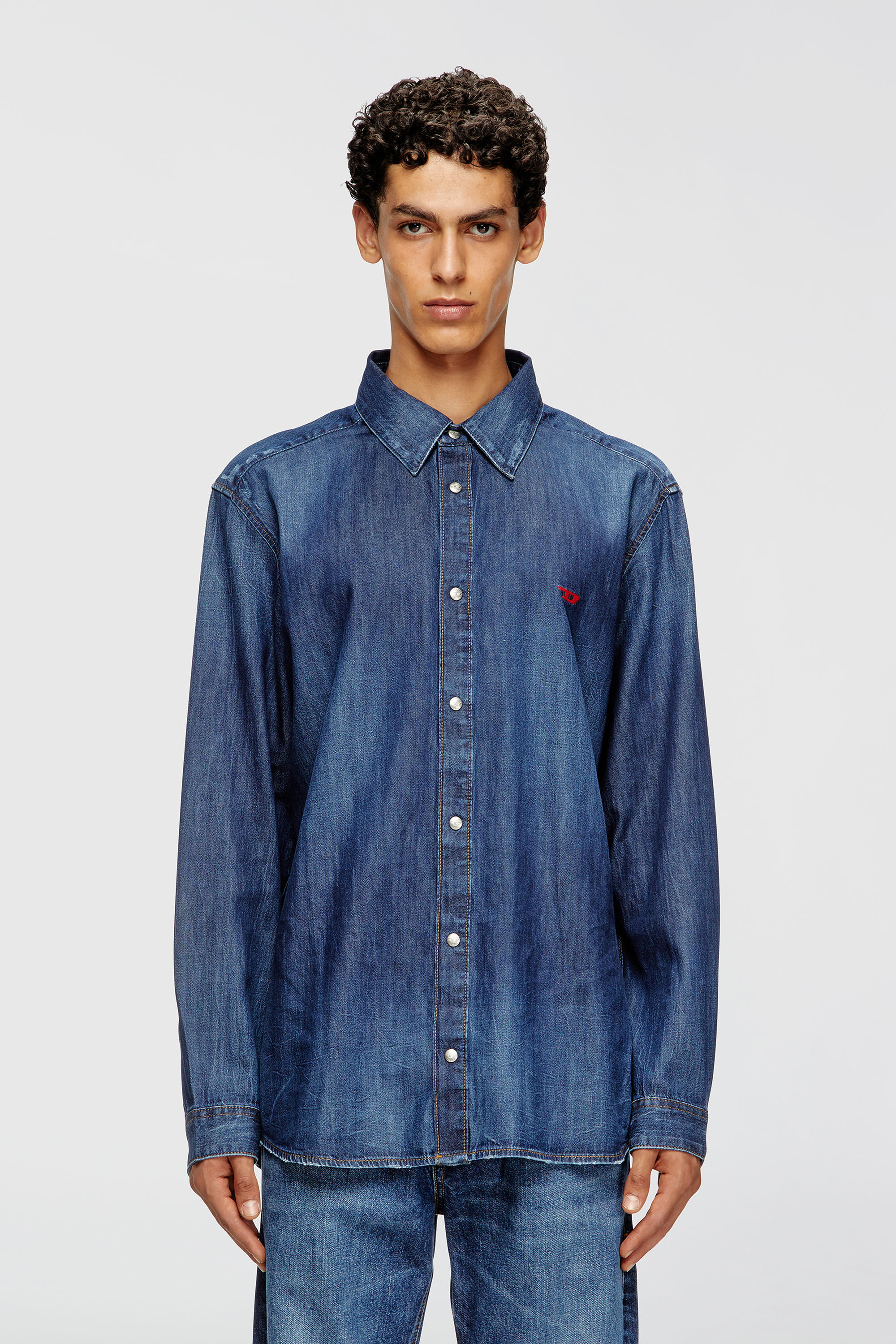 Diesel - D-SIMPLY, Man's Denim shirt with embroidered logo in Medium blue - 3