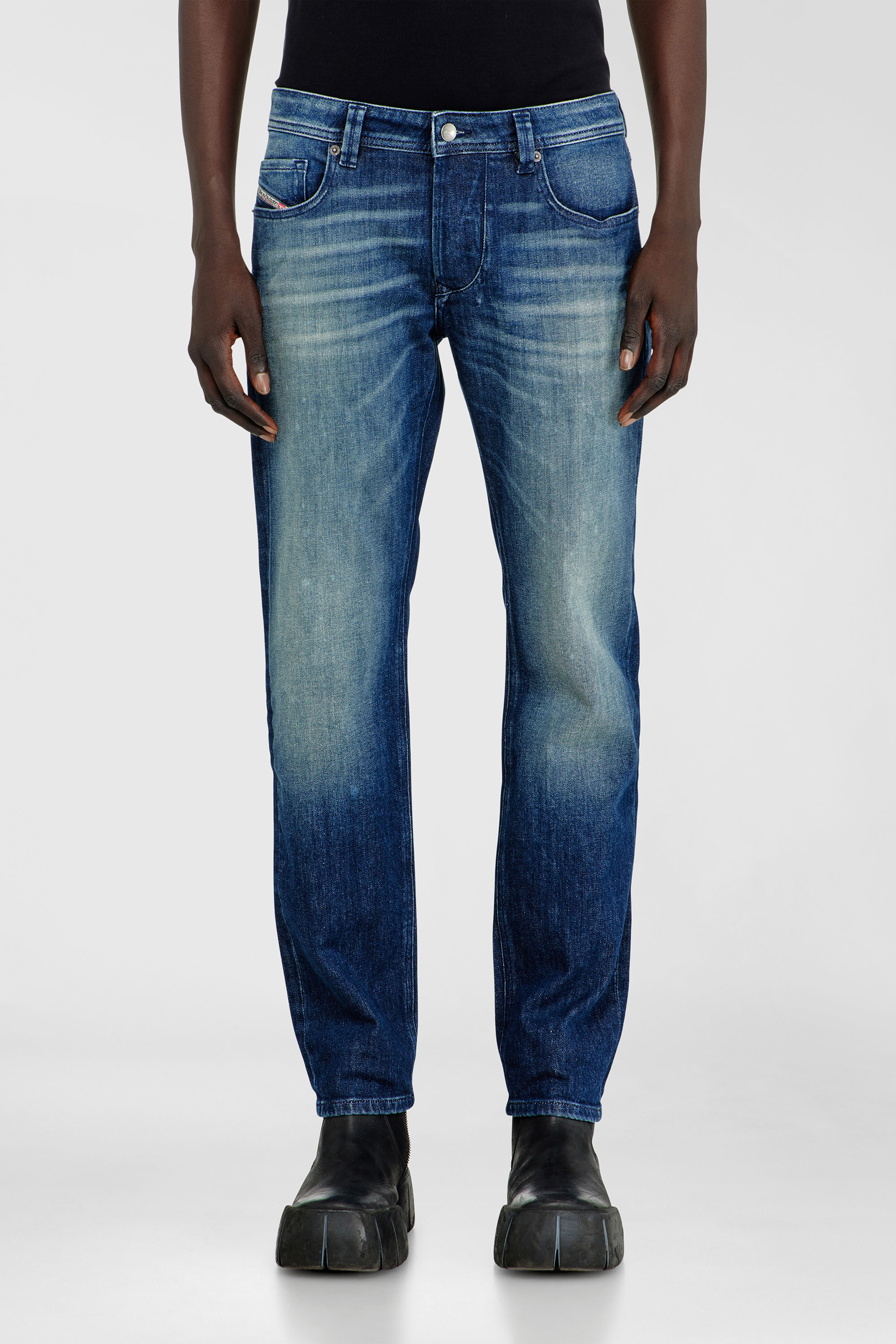 Diesel - Man's Regular Jeans 1986 Larkee-Beex 0KBBR, Dark Blue - 1