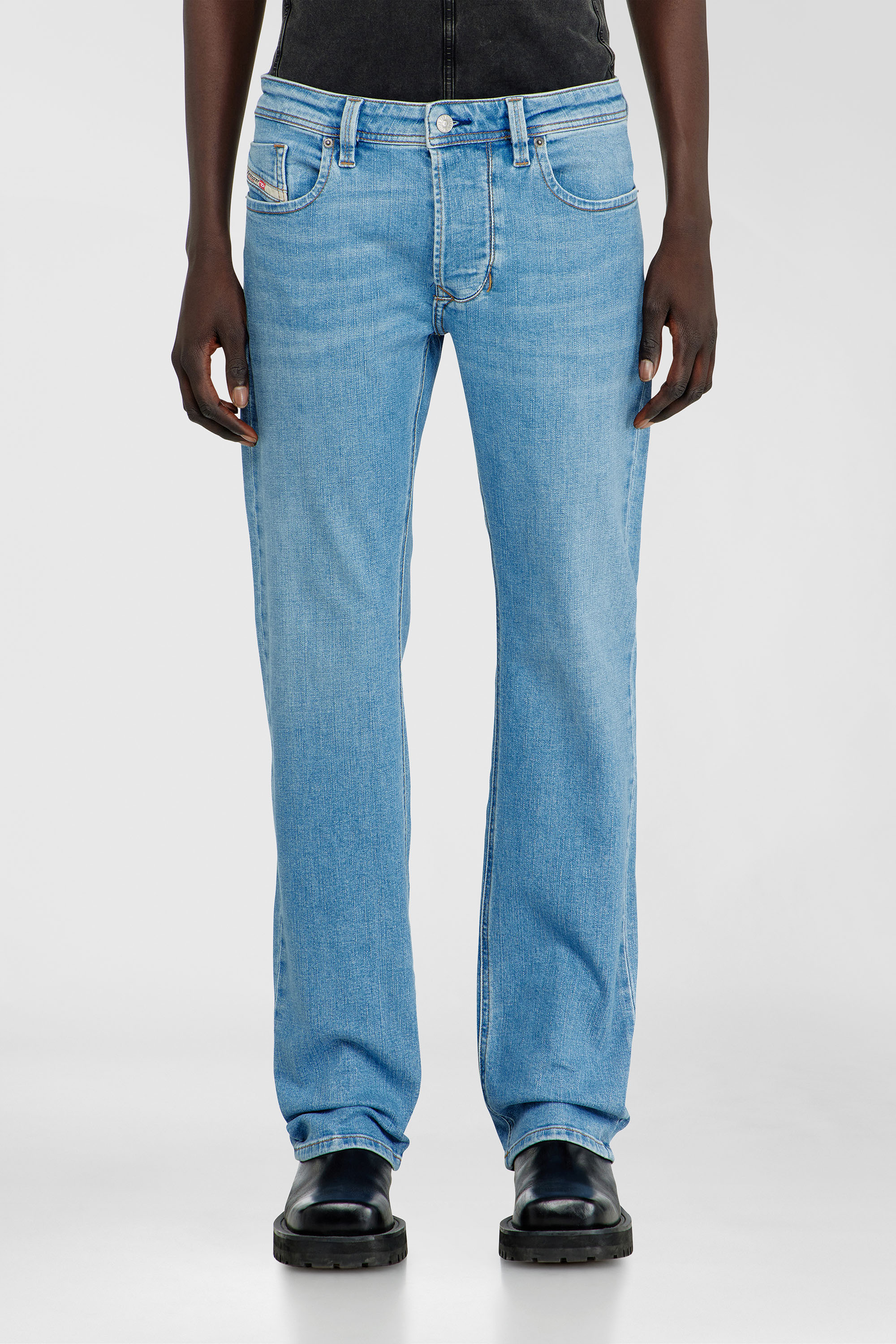 Diesel - Man's Regular Jeans 1985 Larkee 0HDBJ, Light Blue - 1