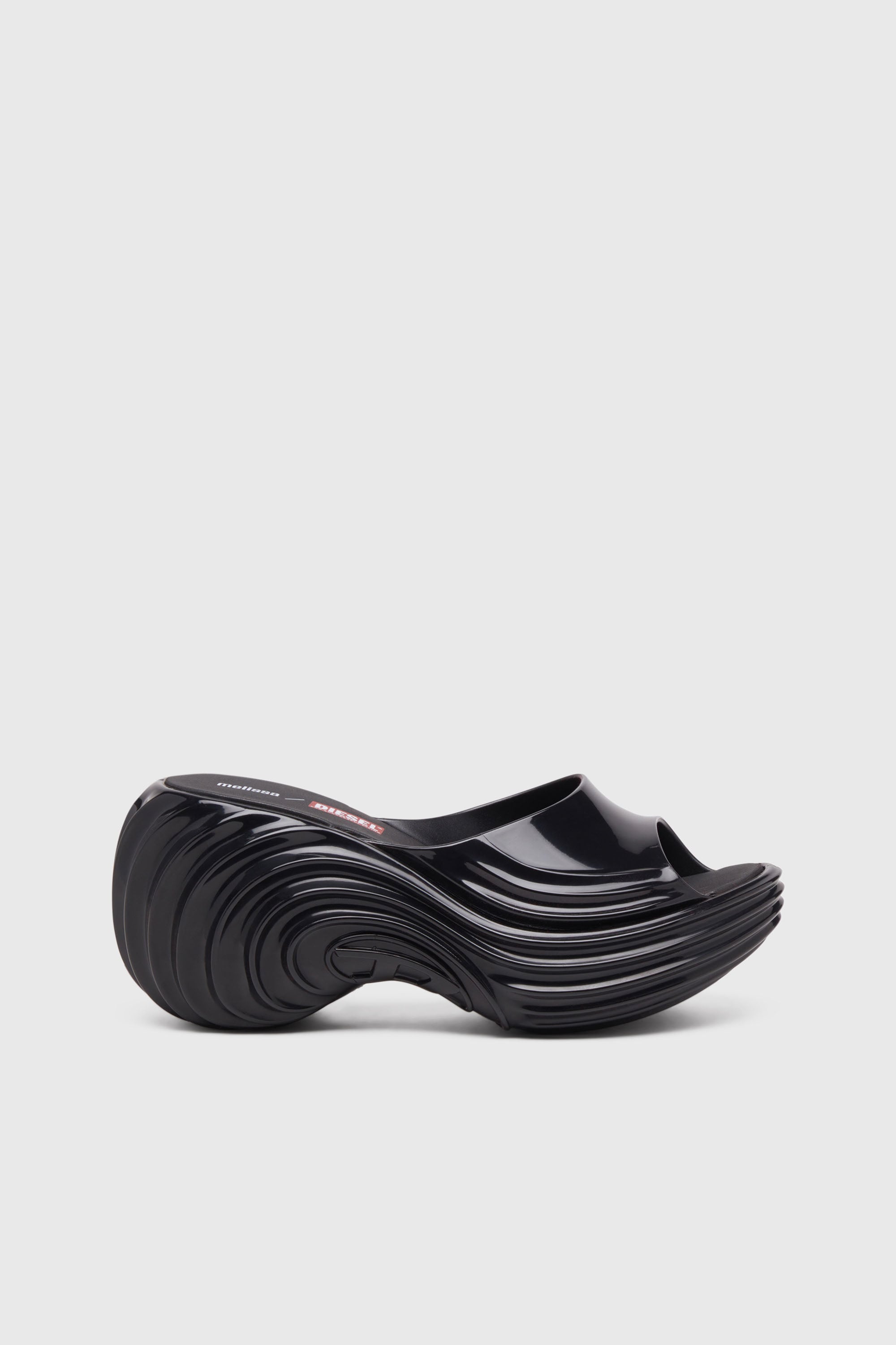 Diesel - MELISSA QUANTUM PLATFORM, Woman's Platform mule in Melflex&reg; in Black - 2