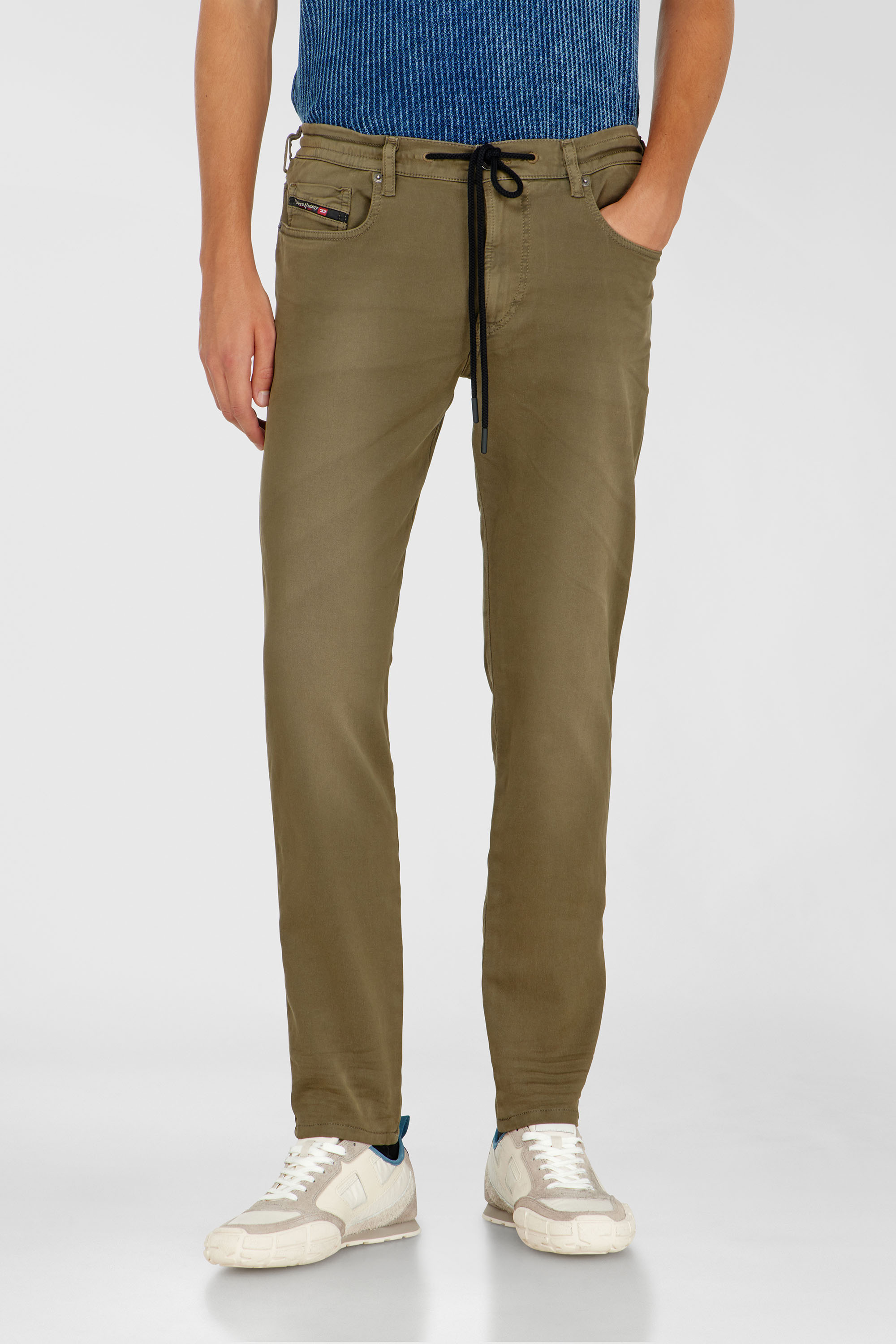 Diesel - Man's Slim 2062 D-Strukt Joggjeans&reg; 0670M, Green - 1