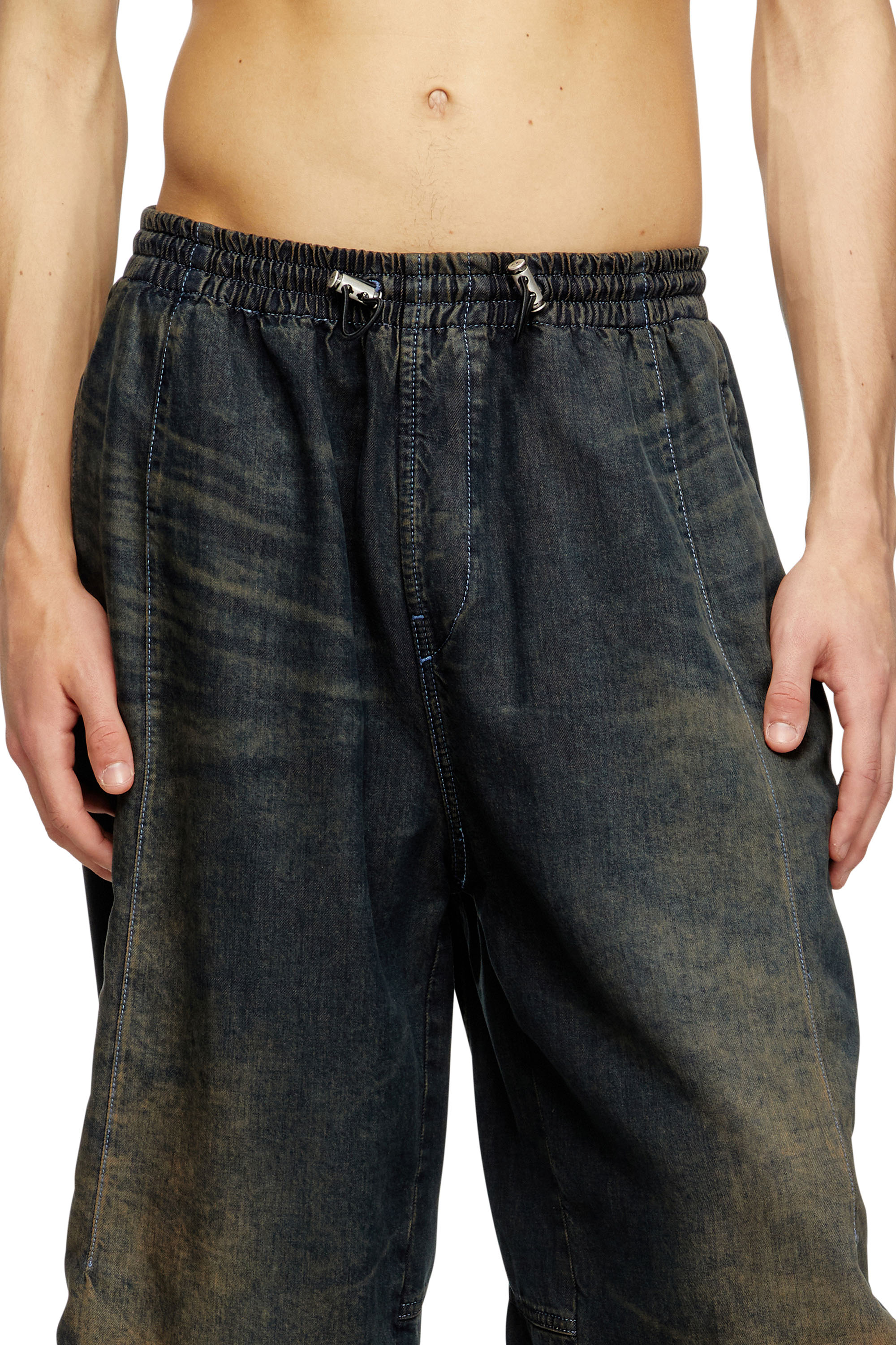 Diesel - Man's Relaxed Jeans D-Pari 068TF, Dark Blue - 5