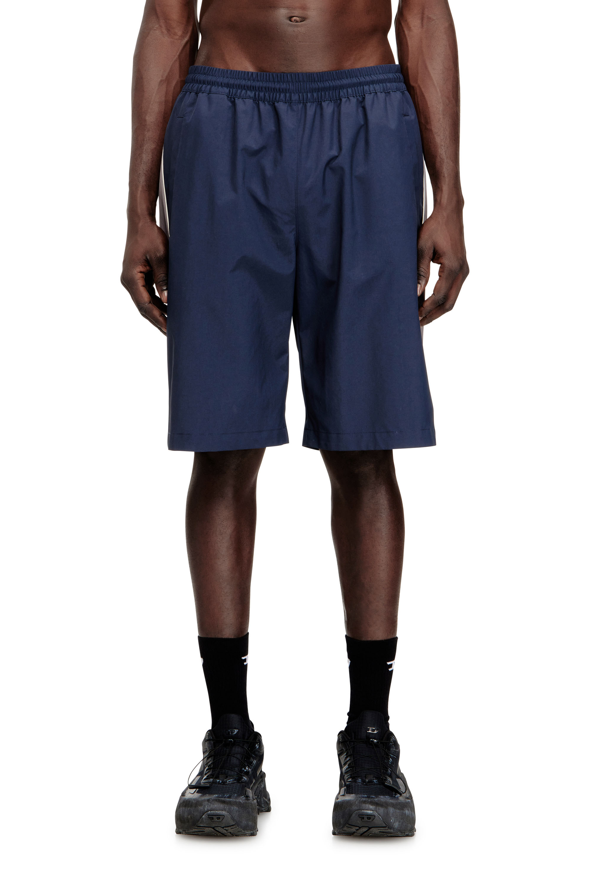 Diesel - P-HIVES-SHORT-DGAM, Man's Nylon shorts with contrast piping in Blue - 3