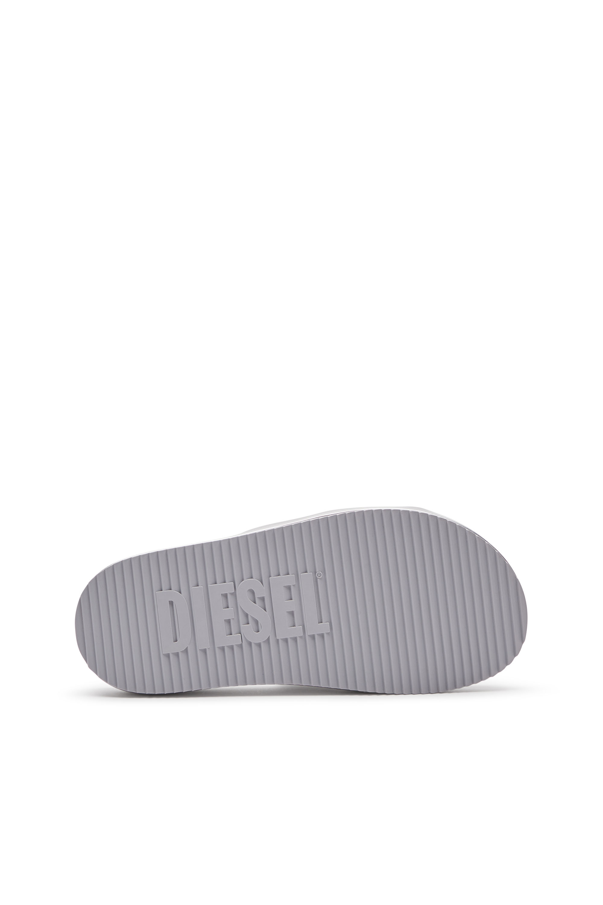 Diesel - SA-SLIDE D OVAL W, Woman's Sa-Slide D-Metallic slide sandals with Oval D strap in Silver - 4