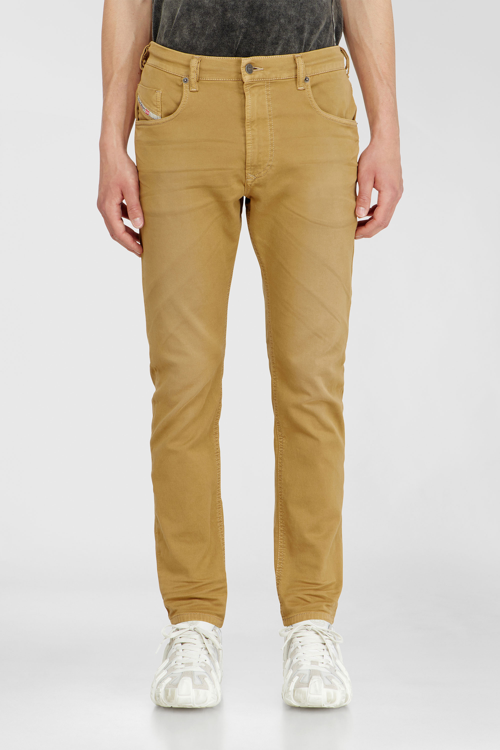 Diesel - Man's Regular 2032 D-Krooley-BW Joggjeans&reg; 0670M, Dark Beige - 1