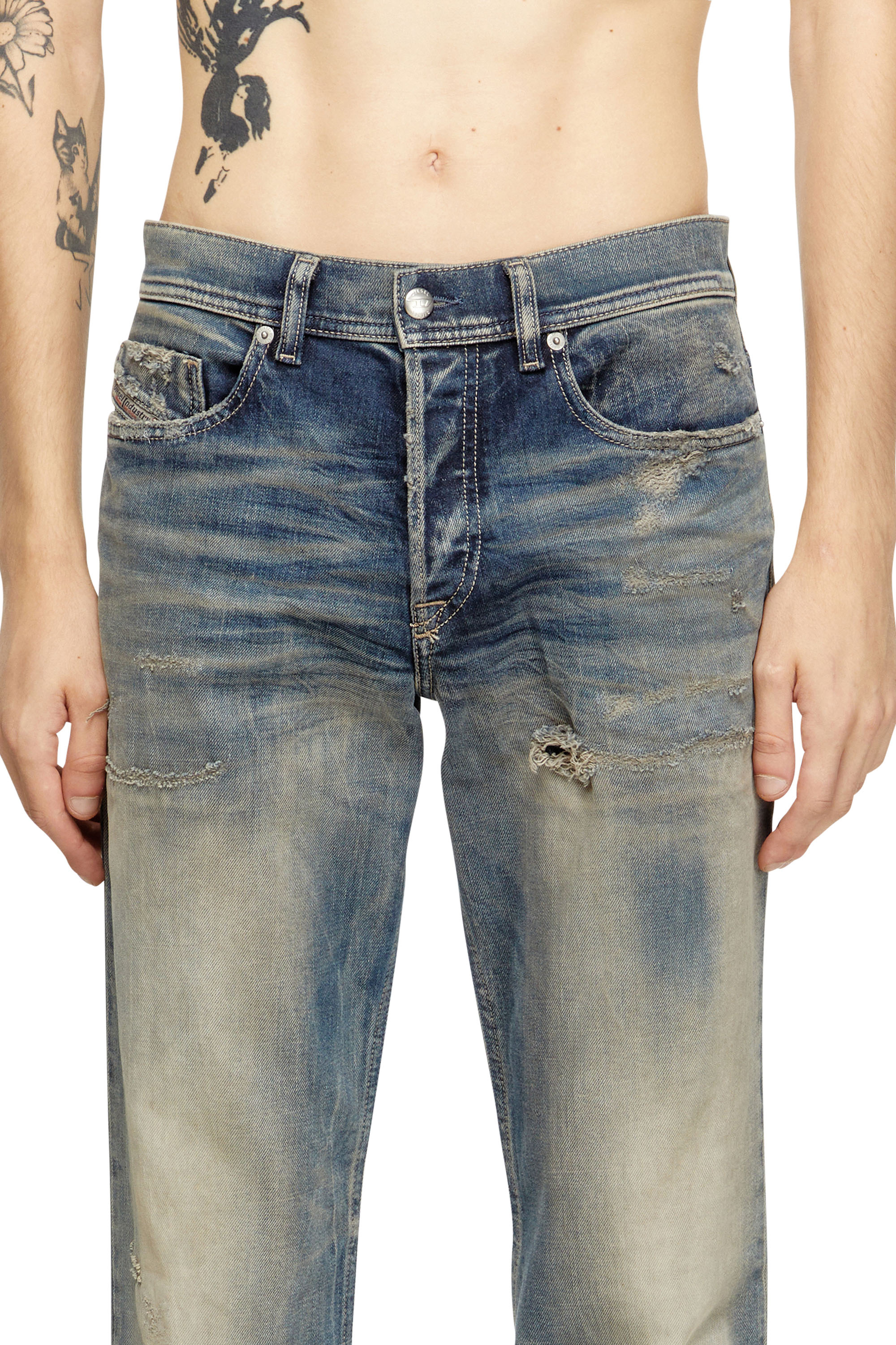 Regular Jeans 2023 D-Finitive 09M18, Medium blue Diesel - Man's Regular Jeans 2023 D-Finitive 09M18, Medium blue - 5