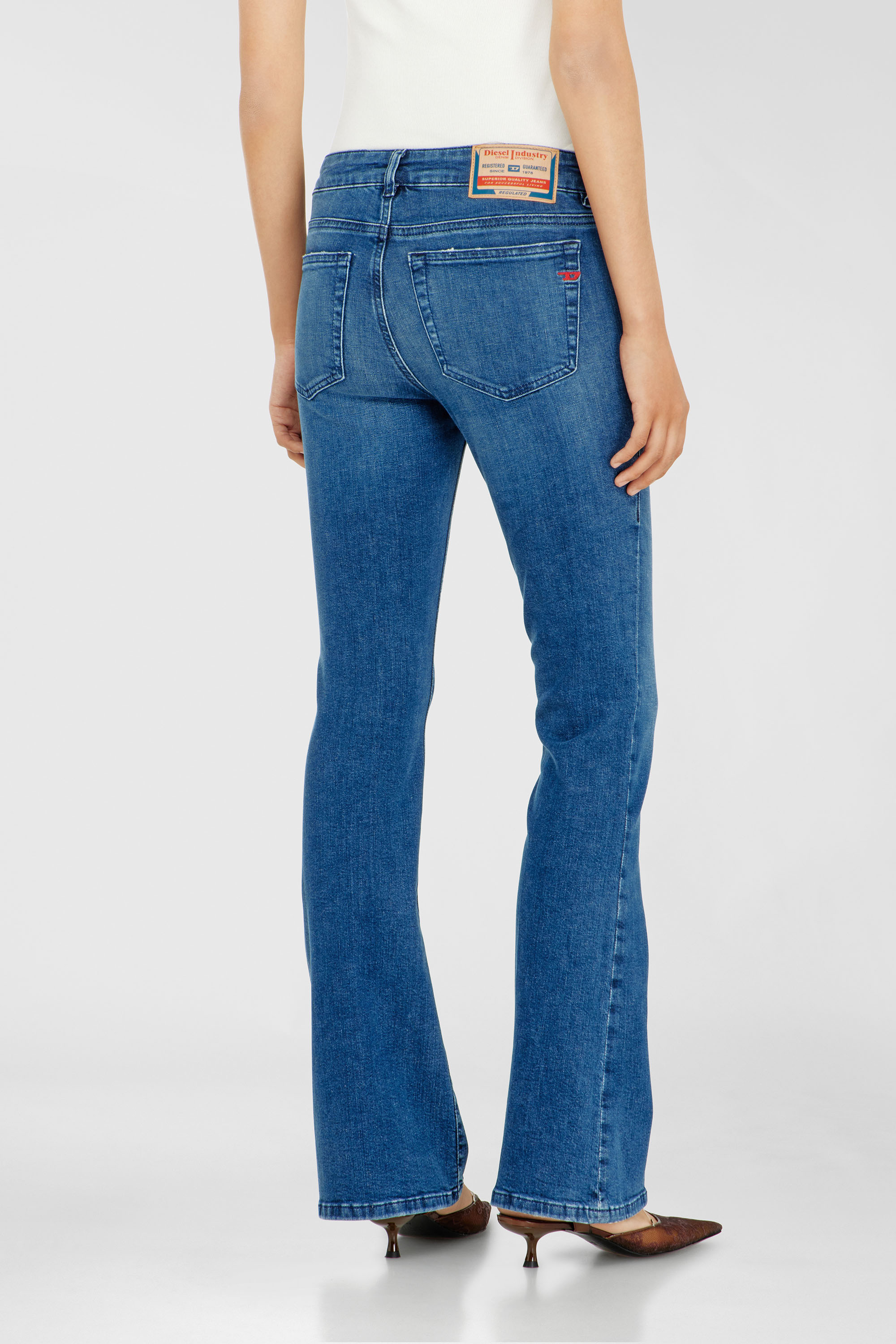 Diesel - Woman's Bootcut Jeans 1969 D-Ebbey 0ADBB, Medium blue - 5