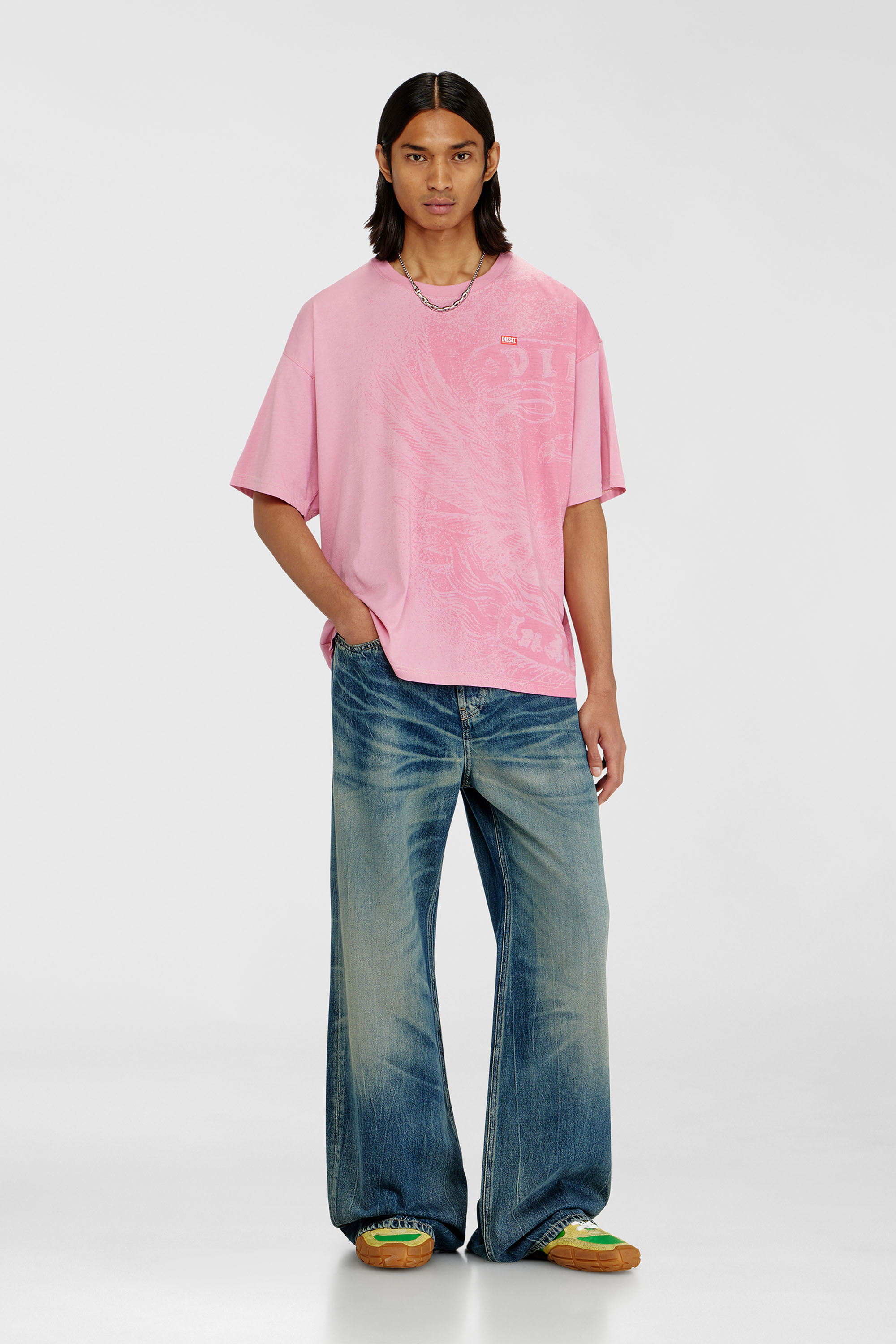 Diesel - T-BOXT-AA3, Man's Relaxed T-shirt with pigment prints in Pink - 2
