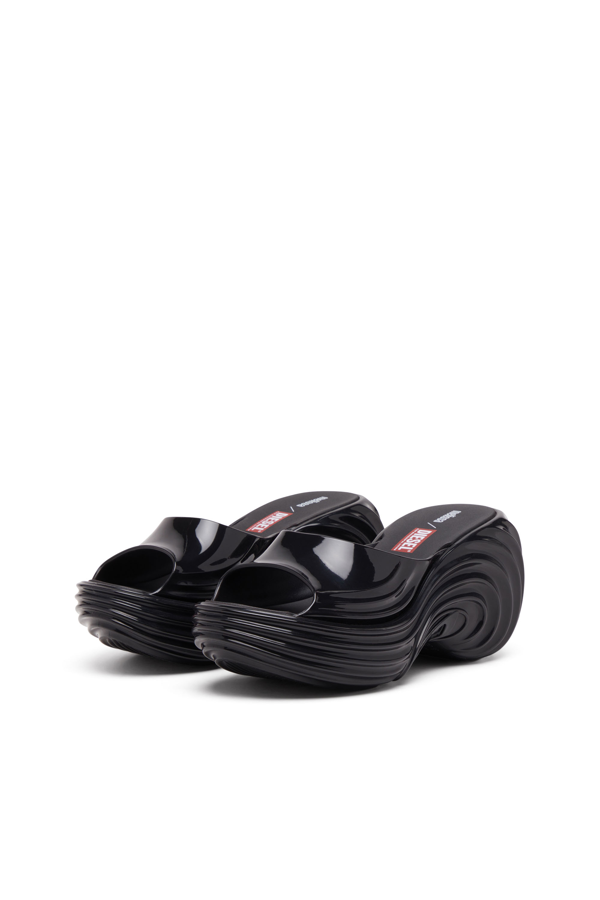 Melissa Quantum Platform + DIESEL【22cm】 Quantum Platform Sandal in Black | Melissa Shoes