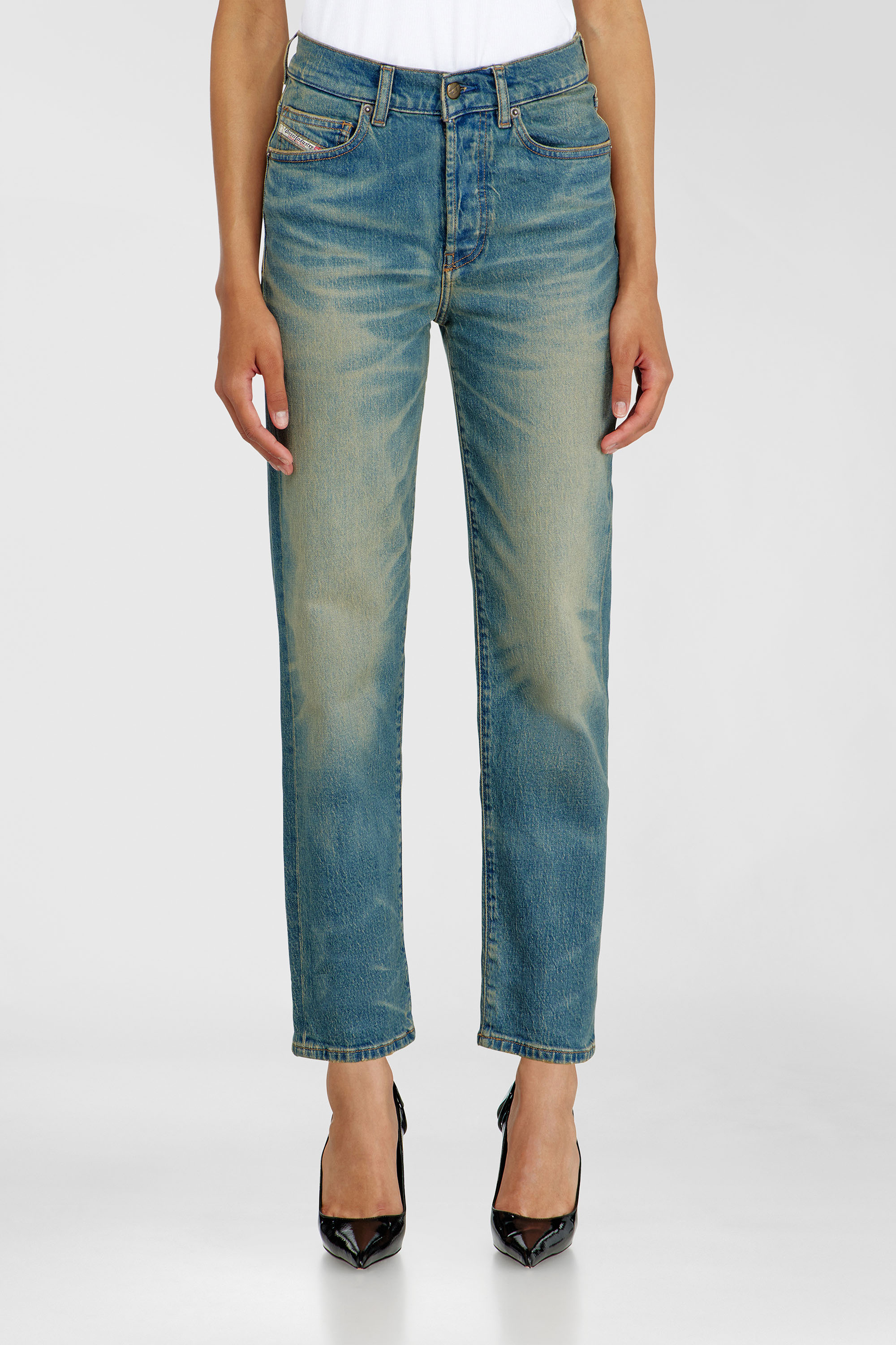 Diesel - Woman's Regular Jeans 1981 D-Went 0KBBP, Medium blue - 1