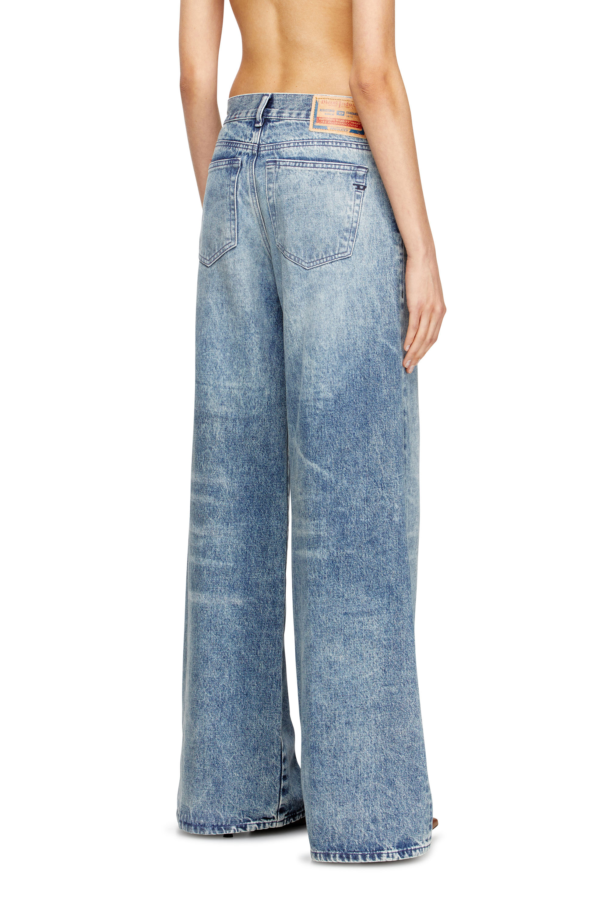 Diesel - Woman's Flare Jeans 1978 D-Akemi 007DA, Light Blue - 4